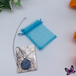 Blue Sparkle Circle silver necklace